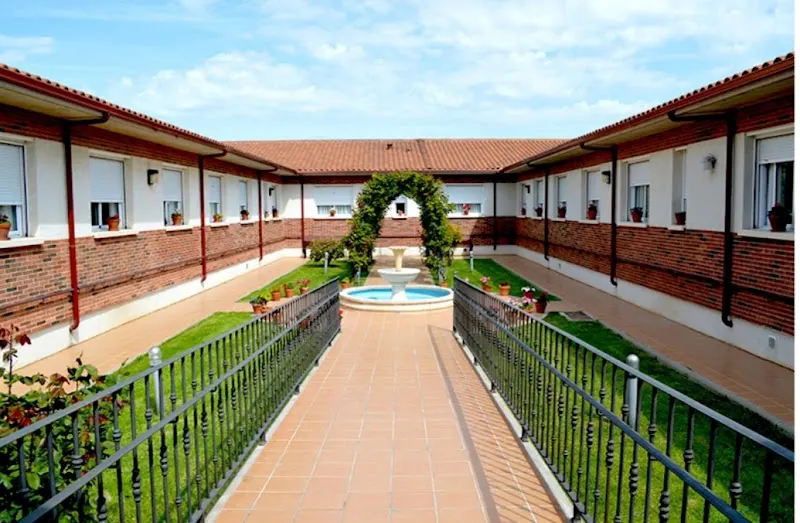 Monegros Residencia de Mayores Gestión Privada - Residencia de ancianos en Granen - foto 2