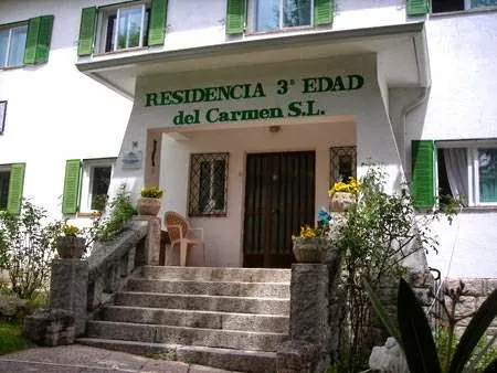 Residencia tercera edad del Carmen S.L. - Residencia de ancianos en Cercedilla - foto 2