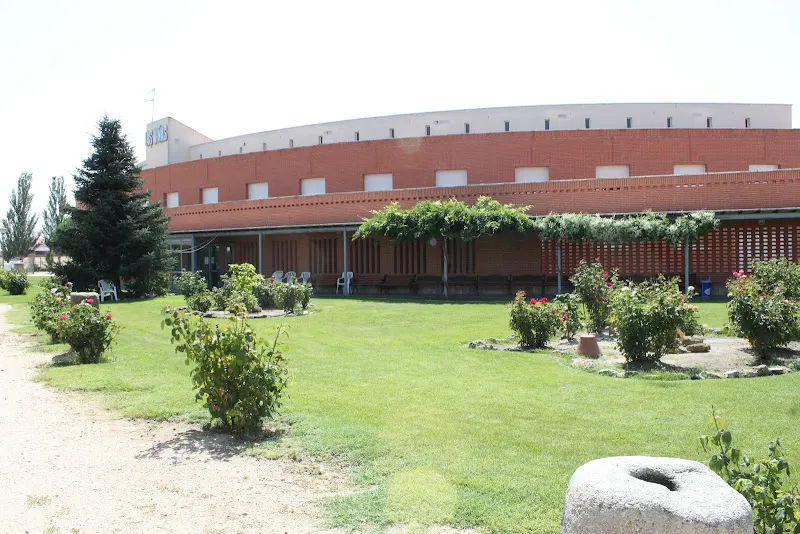 Residencia Geriátrica Las Viñas - Residencia de ancianos en Rapariegos - foto 2