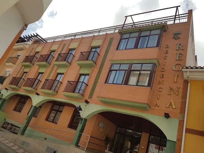 Residencia Personas Mayores Reifs. Regina - Churriana en Las Gabias