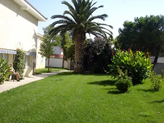 Centro Residencial Ruiz y Latorre - Valdemoro