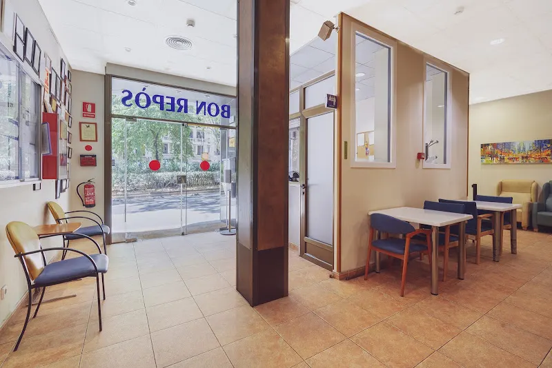 Residència Bon Repòs - Residencia de ancianos en Barcelona - foto 2