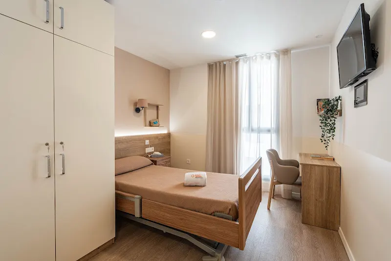 Residència i centre de dia Casa Badina - Residencia de ancianos en Badalona - foto 3