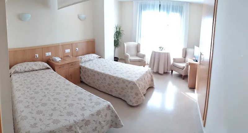 Residencia para mayores y apartamentos tutelados Suite Senior Barcelona | Ballesol Almogávares