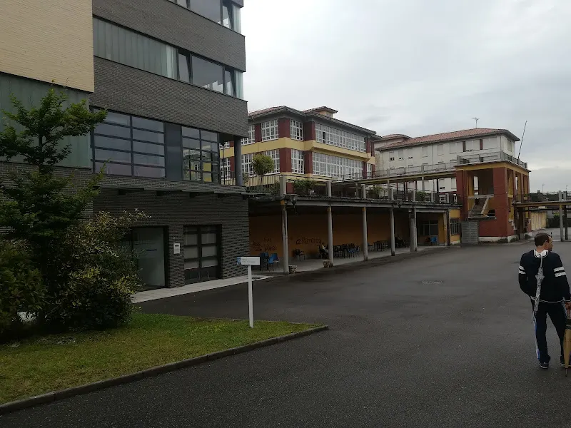 Centro Residencial Arco Iris - Residencia geriátrica en Oviedo - foto 2