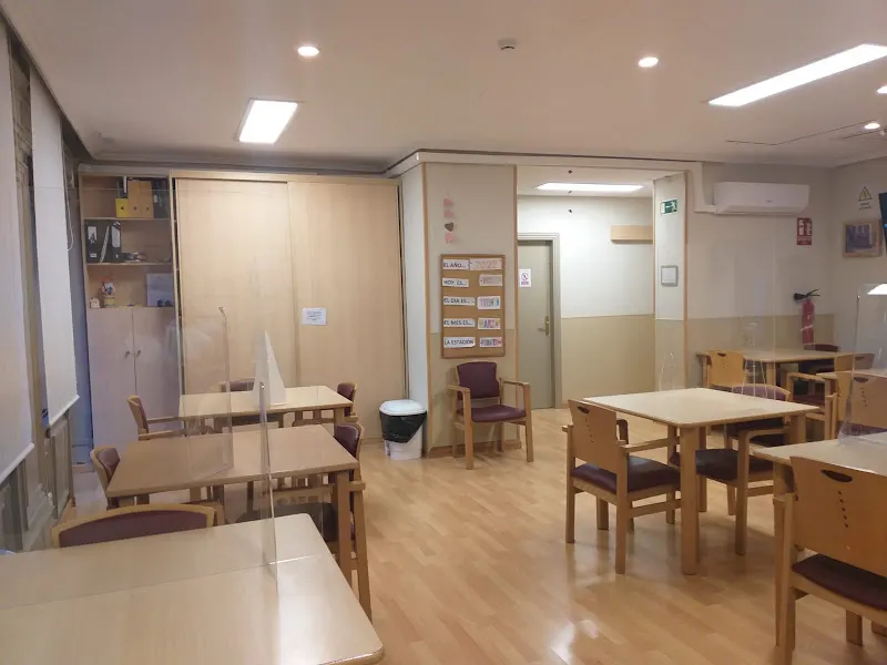 Centro de Día para mayores DomusVi Jardín de los Mayores - Mostoles