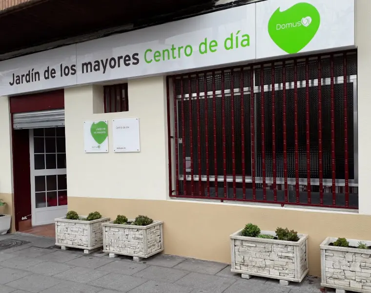 Centro de Día para mayores DomusVi Jardín de los Mayores - Centro asistencial de día en Mostoles - foto 2