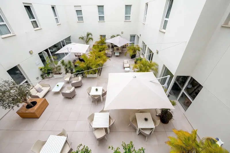 Residencia de mayores Ballesol Santa Cruz de Tenerife | Lujo y Descanso
