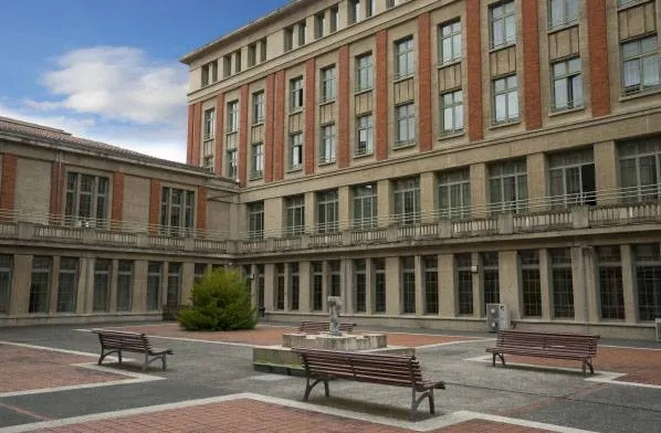 Residencia de mayores Amavir Argaray
