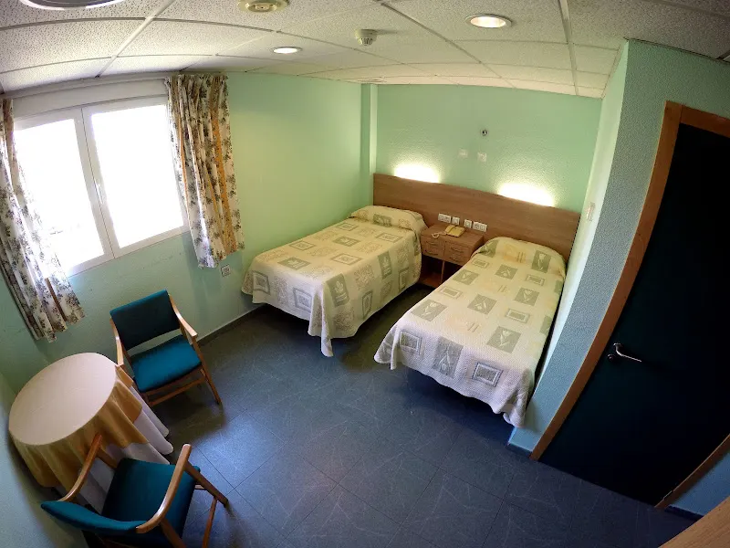 RESIDENCIA Y CENTRO DE DÍA TERCERA EDAD PARQUELUZ VALENCIA