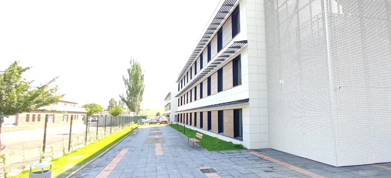 CENTRO SOCIO SANITARIO BIDEALDE