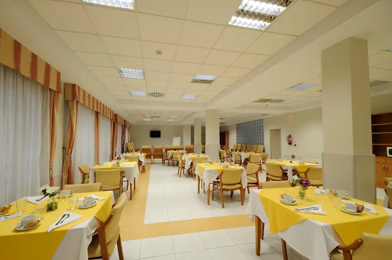 Caser Residencial Anaka - Residencia de ancianos en Irún - foto 4