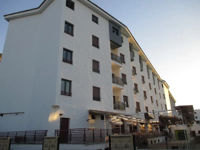 Centro De Día Para Personas Mayores Heliópolis - Residencia de ancianos en Sevilla - foto 2