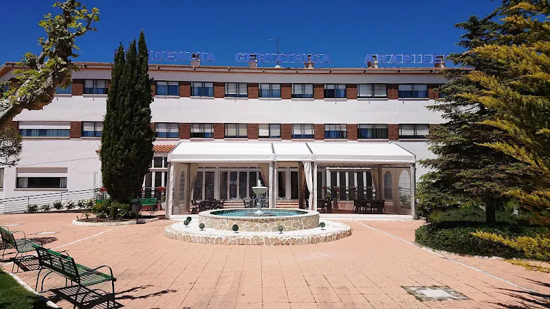 Residencia Arapiles - Residencia geriátrica en Carbajosa de la Sagrada - foto 2