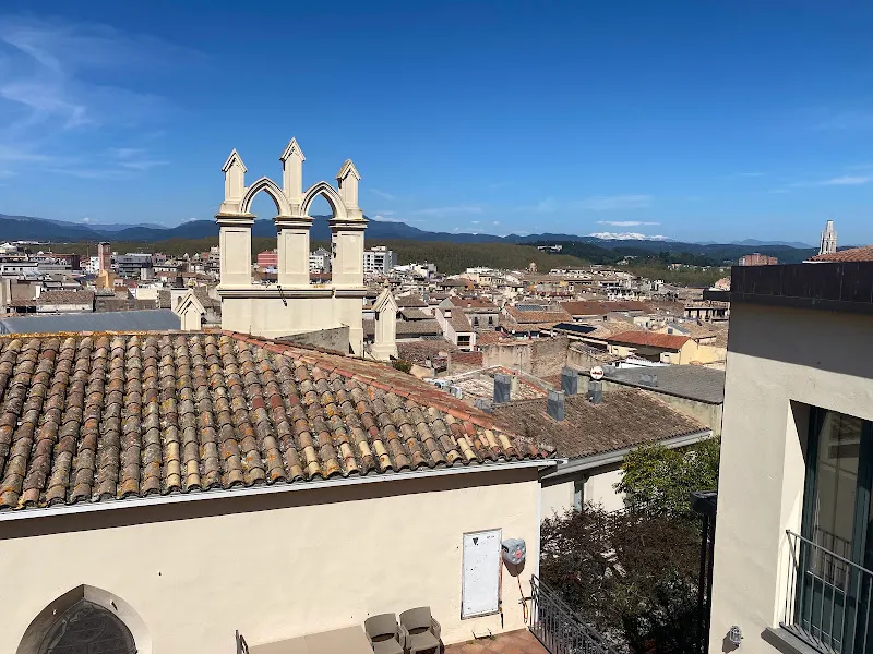 Centre Geriàtric Maria Gay - Residencia de ancianos en Girona - foto 4
