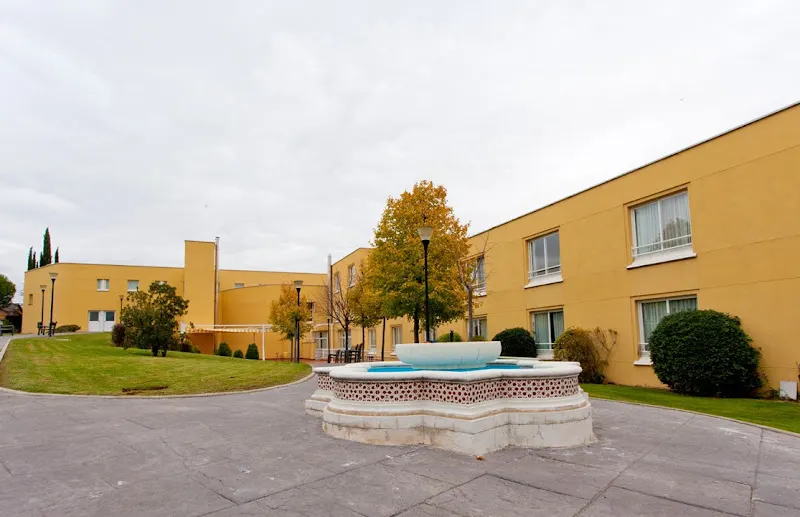 Residencia Bouco Punta Galea - Residencia de ancianos en Las Rozas - foto 4