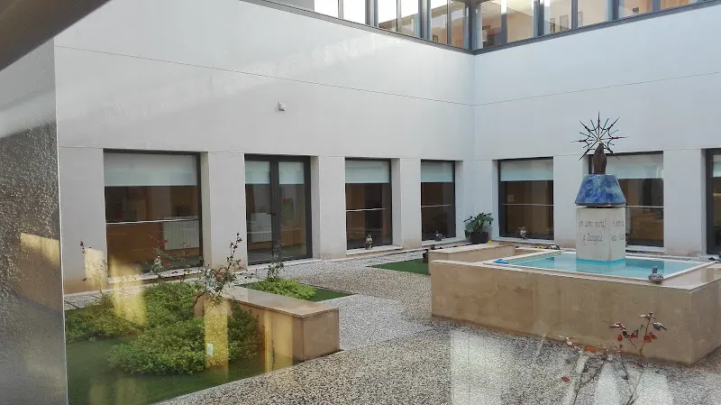 Residencia Madre María Pilar Izquierdo Gestión Privada - Zaragoza