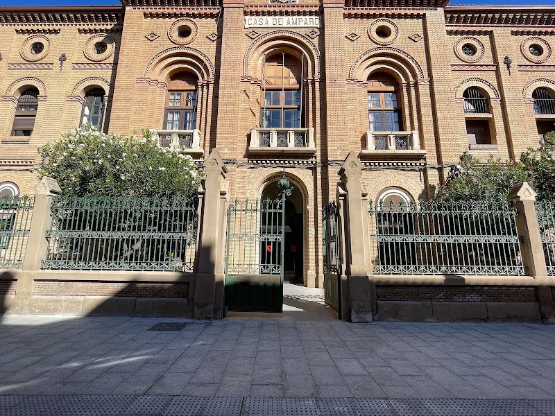 Casa de Amparo de Zaragoza - Zaragoza