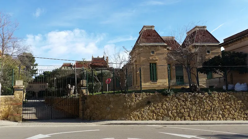 Fundacio Alba-hospital De Sant Miquel - Residencia de ancianos en Barcelona - foto 2