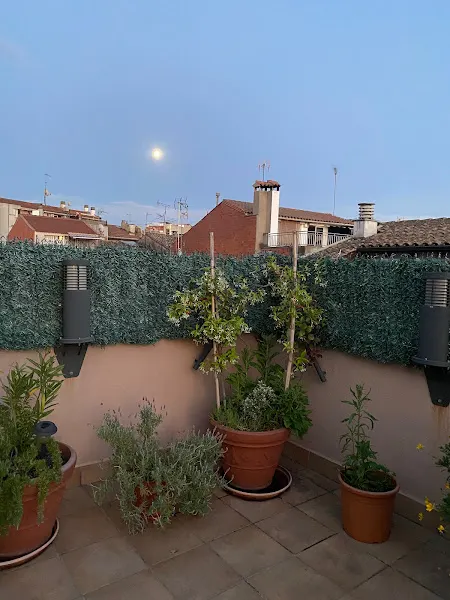 Centro De Servicios Asistenciales Amanecer - Residencia de ancianos en Rubí - foto 2