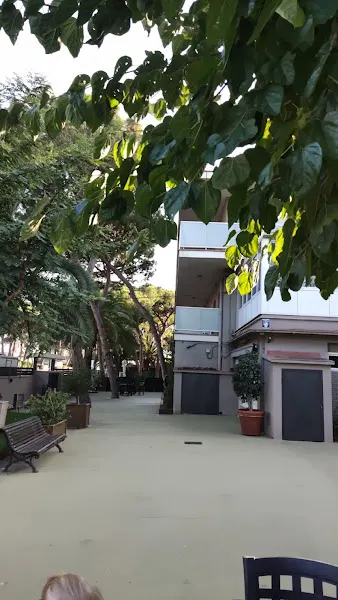Residencia Colonias Extranjeras - Castelldefels