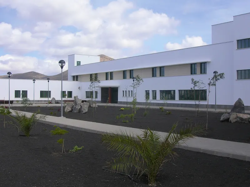 Residencia de mayores Amavir Tías - Tias