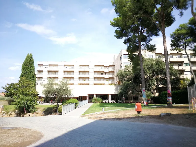 Centre Geriàtric Adolf Montanyà - Residencia geriátrica en Granollers - foto 2