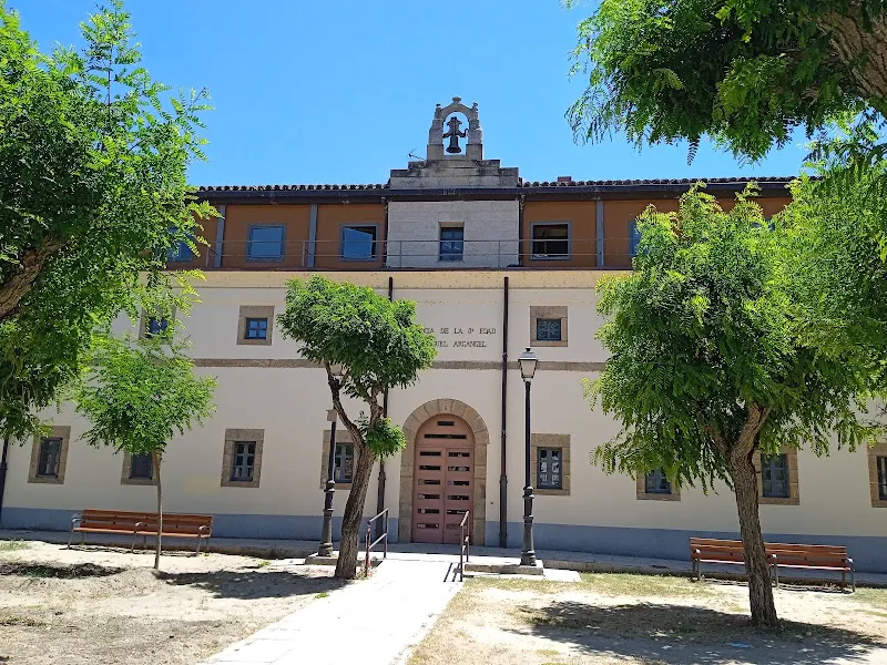 Residencia San Miguel Arcángel - Residencia de ancianos en Béjar - foto 2