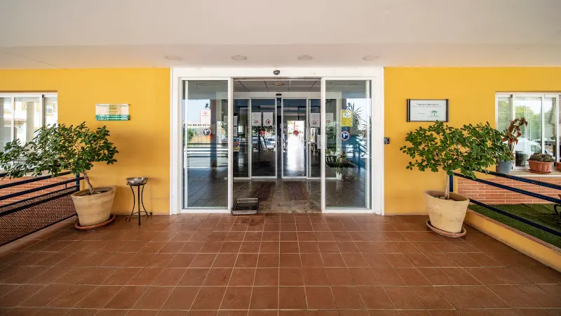 Residencia de Mayores y Centro de Día REIFS Utrera - Utrera