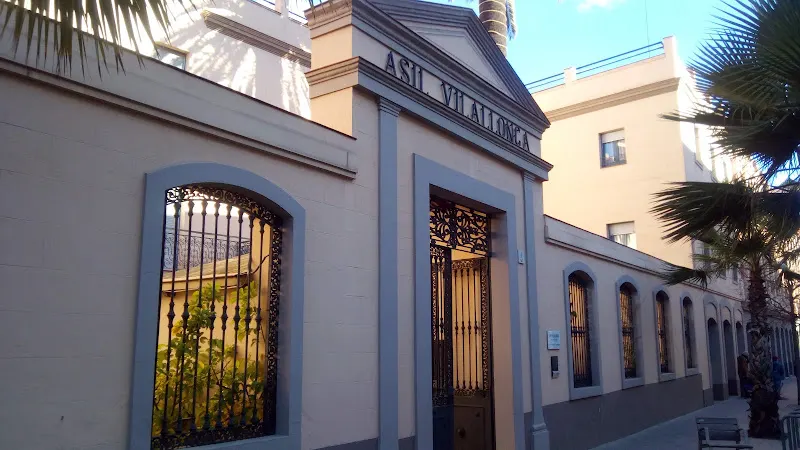 Fundació Privada Asil Vilallonga - Residencia de ancianos en Figueres - foto 2