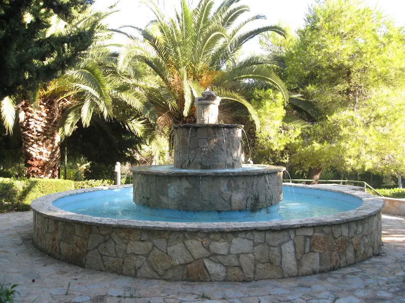 Consell de Mallorca IMAS Residencia d'Ancians la Bonanova - Residencia de ancianos en Palma - foto 2