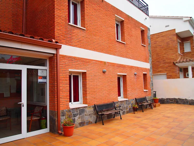 Residència Geriàtrica i Centre de dia Anna SL - Residencia de ancianos en Premiá de Mar - foto 2