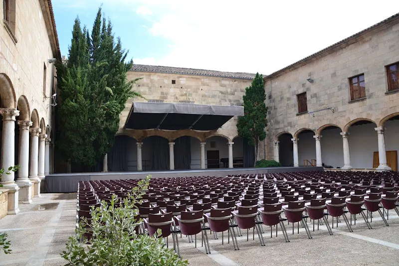 Residència Social Santo Domingo de Pollença - Residencia de ancianos en Pollença - foto 2