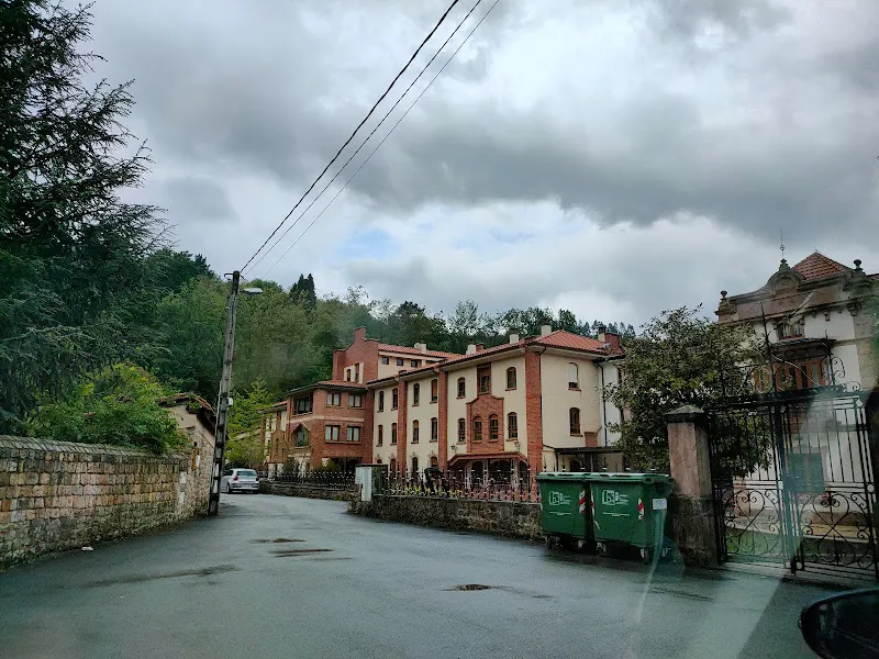 Residencia Santa Ana - Los Corrales de Buelna