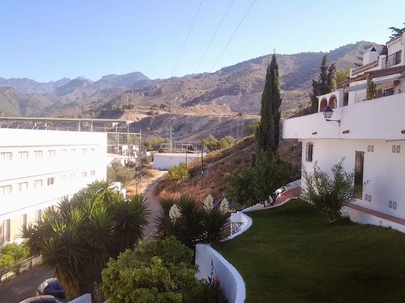 Casa Residencia Hermanas del Buen Samaritano - Residencia de ancianos en Nerja - foto 2