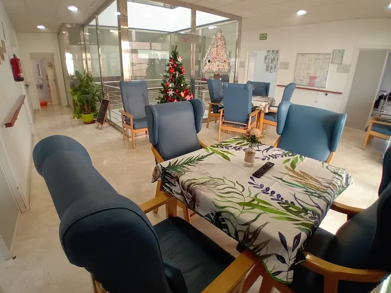 Residencia de Ancianos Ayuda a Domicilio - Residencia de ancianos en Loja - foto 3