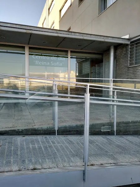 Centro de día para Mayores en Granada "Reina Sofía - Macrosad" - Albolote