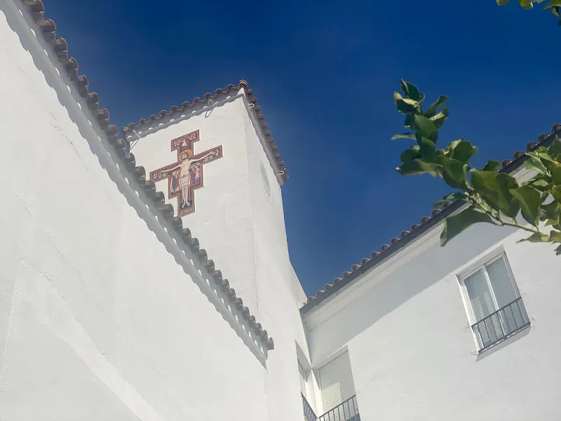 Residencia Amor De Dios / Fundación Alonso Picazo - Medina Sidonia