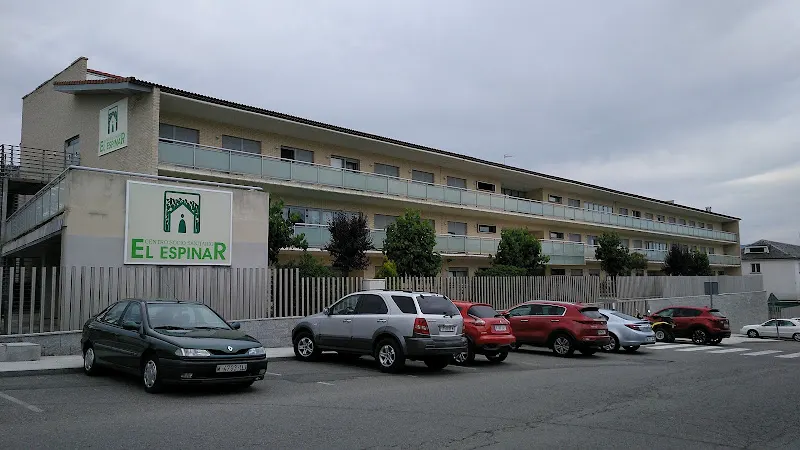 Centro Socio Sanitario El Espinar - Residencia de ancianos en El Espinar - foto 2