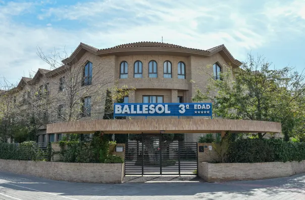 Residencia para Mayores Ballesol Vía Parque ***** - Residencia de ancianos en Alicante - foto 2
