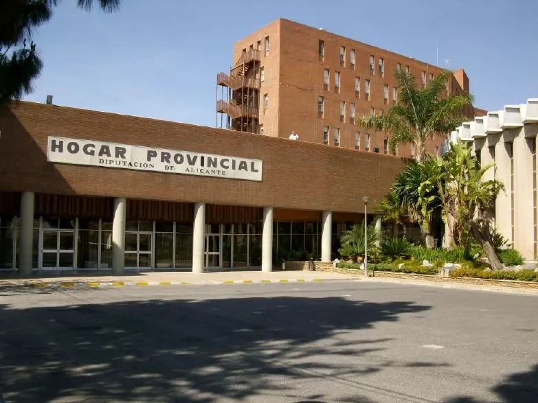 Hogar Provincial "Antonio Fernández Valenzuela" - Residencia geriátrica en Alicante - foto 3