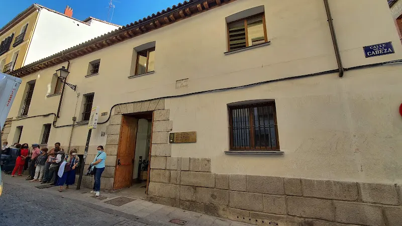 Centro Municipal de Mayores Antón Martín