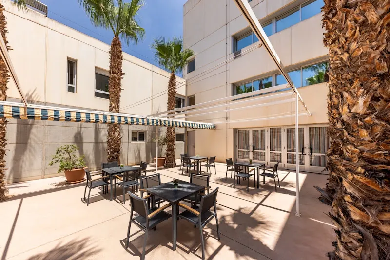 Residencia de mayores San Vicente | DomusVi - Residencia de ancianos en Alicante - foto 2