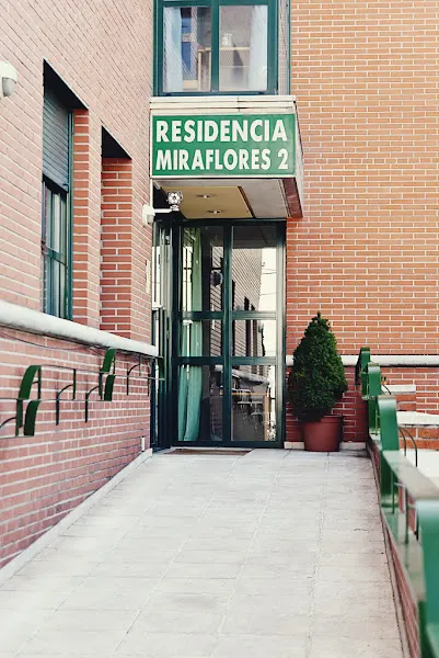 Centro Geriátrico Miraflores - Residencia de ancianos en Madrid - foto 2