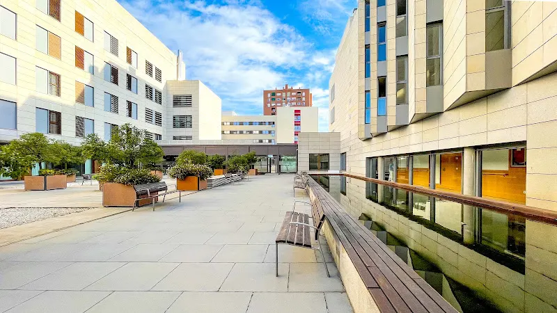 Residencia y Centro de día Albertia | Moratalaz - Residencia de ancianos en Madrid - foto 4