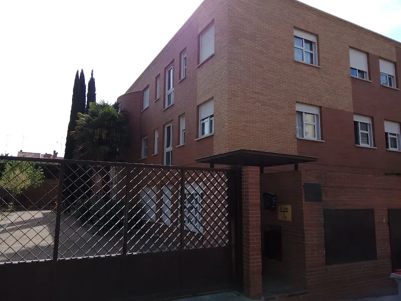 Residencia Padre Eladio De Madrid Josefinas Santísima Trinidad