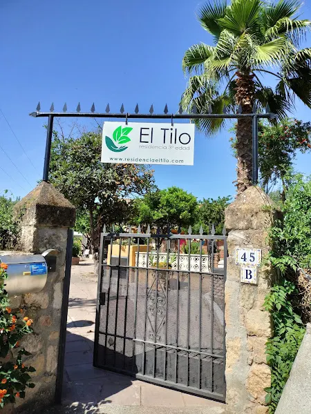 El Tilo › Residencia 3ª Edad - Residencia de ancianos en Córdoba - foto 2
