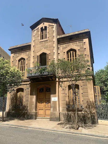 Refugio de Obreras - Residencia de ancianos en Barcelona - foto 2