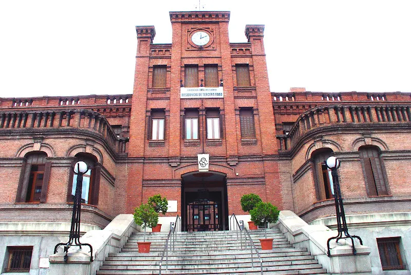 Residencia de Tercera Edad "Fundación Catalina Suárez"