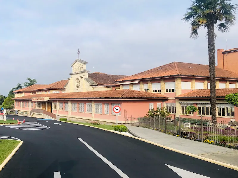 Hogar Santa Teresa Jornet | Hermanitas de Ancianos Desamparados - Residencia geriátrica en Gijón - foto 2